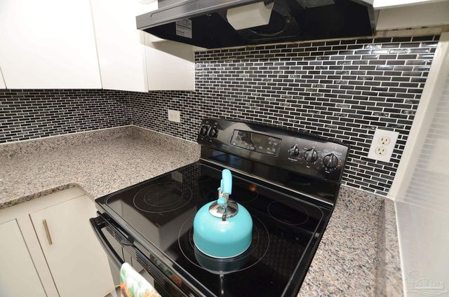 7310 W Jackson St, Pensacola, FL 32506