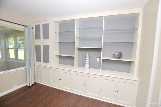 7310 W Jackson St, Pensacola, FL 32506