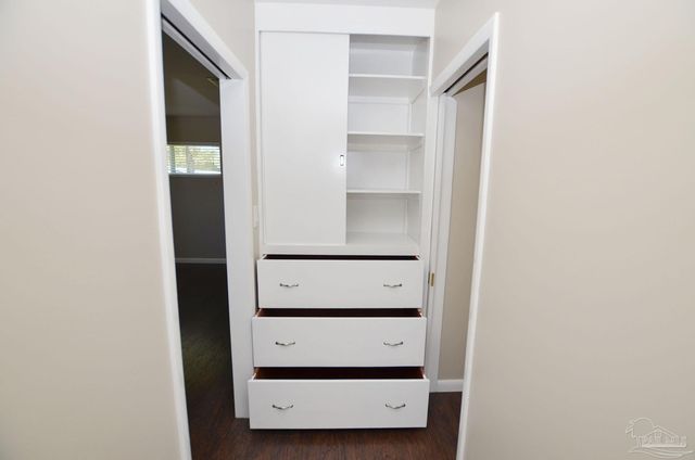 7310 W Jackson St, Pensacola, FL 32506