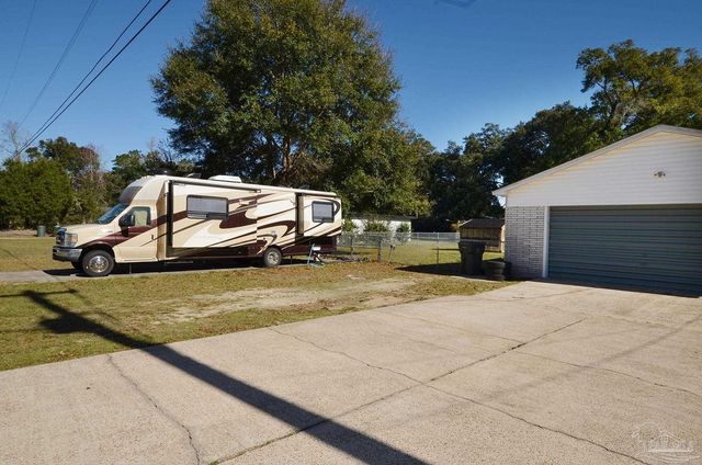 7310 W Jackson St, Pensacola, FL 32506