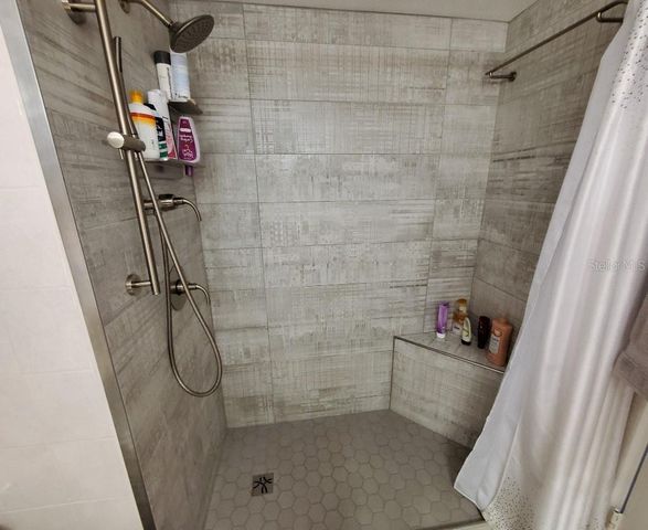 31 ISLAND WAY 303, Clearwater Beach, FL 33767