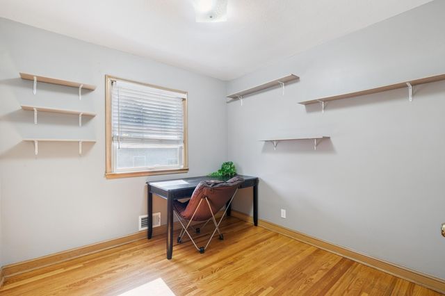 3355 Central Avenue NE, Minneapolis, MN 55418