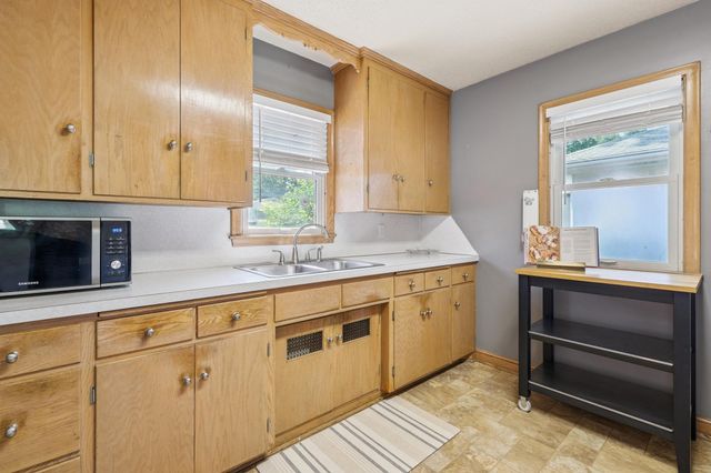 3355 Central Avenue NE, Minneapolis, MN 55418