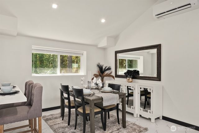 2027 219th Lane SE, Sammamish, WA 98075