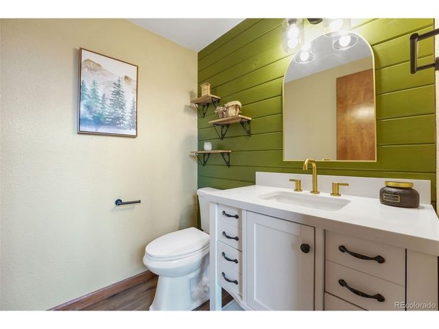 220 Morning Sun Dr, Woodland Park, CO 80863