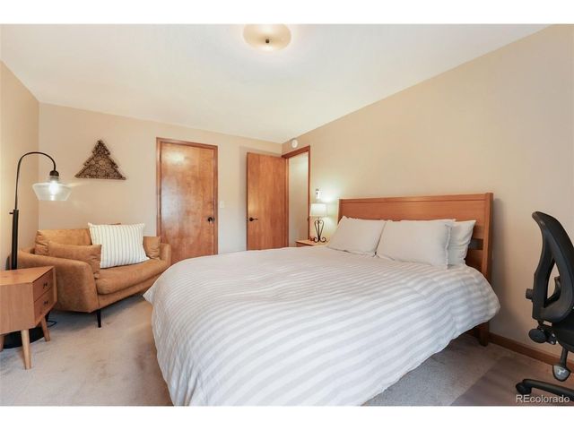 220 Morning Sun Dr, Woodland Park, CO 80863