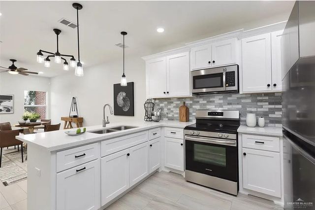 4614 W Huckleberry Street, Edinburg, TX 78541