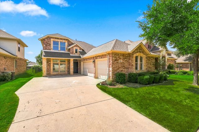 1581 Meadows Avenue, Lantana, TX 76226