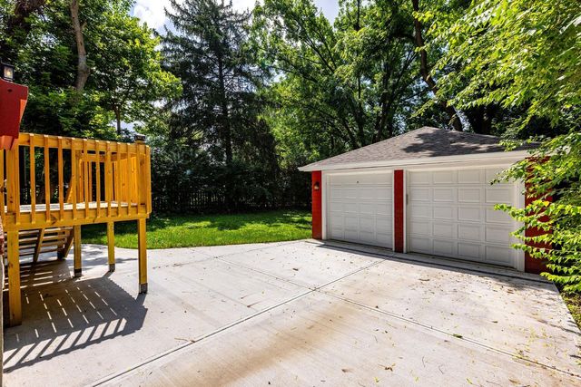 25 Euclid Avenue, Wyoming, OH 45215