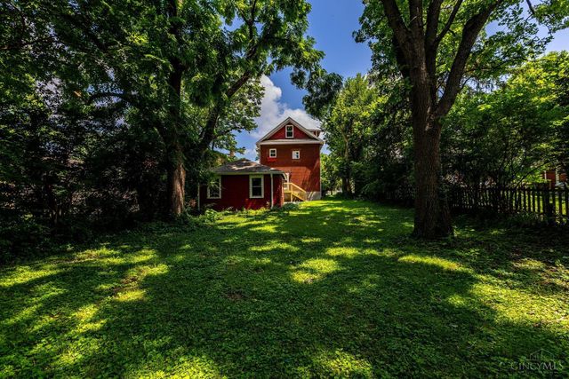 25 Euclid Avenue, Wyoming, OH 45215