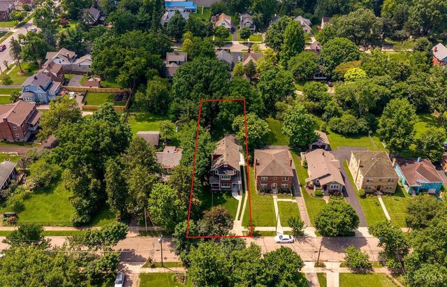 25 Euclid Avenue, Wyoming, OH 45215