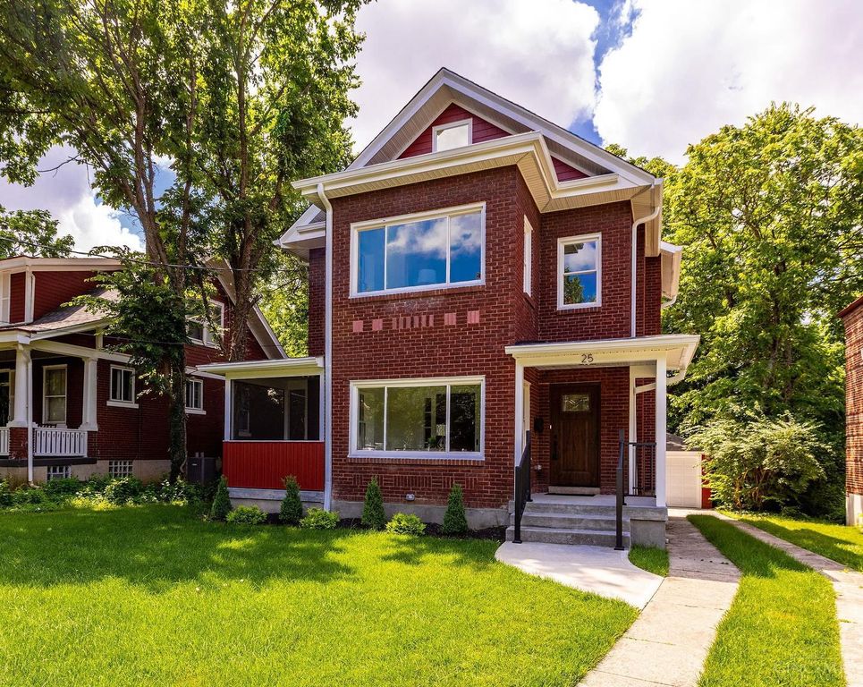 25 Euclid Avenue, Wyoming, OH 45215