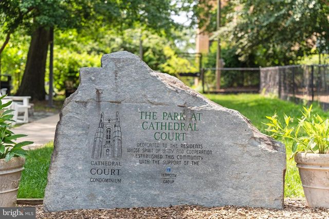 3022 WISCONSIN AVE NW #103, Washington, DC 20016