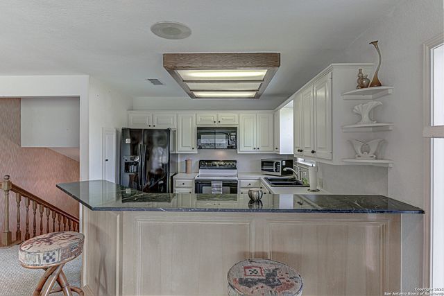 116 #D Dawn D, Horseshoe Bay, TX 78657