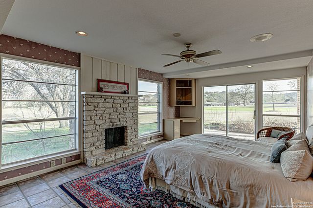 116 #D Dawn D, Horseshoe Bay, TX 78657