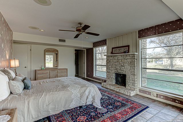 116 #D Dawn D, Horseshoe Bay, TX 78657