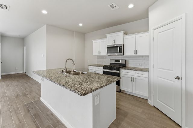 9749 Serviceberry Lane, Fort Worth, TX 76036