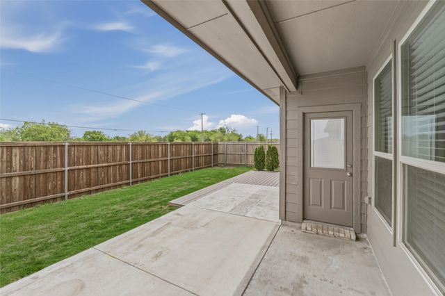 9749 Serviceberry Lane, Fort Worth, TX 76036