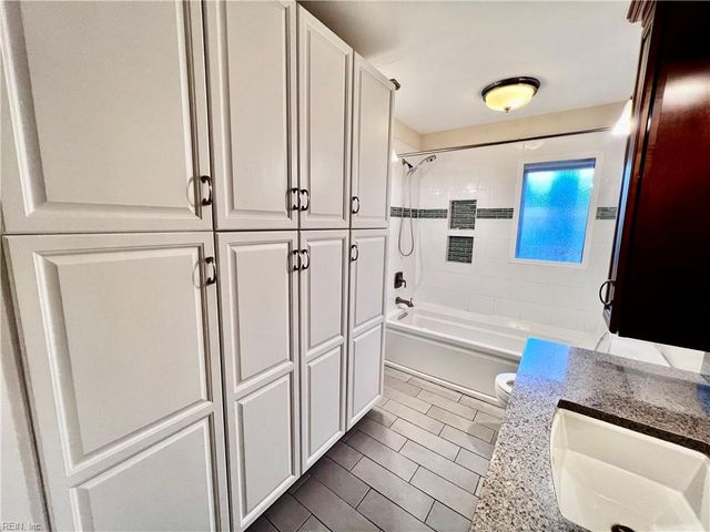 5001 Bellamy Manor DR, Virginia Beach, VA 23464