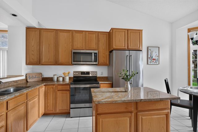 3781 Burgundy Drive, Eagan, MN 55122