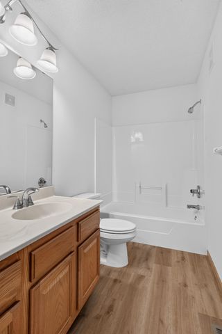 3781 Burgundy Drive, Eagan, MN 55122