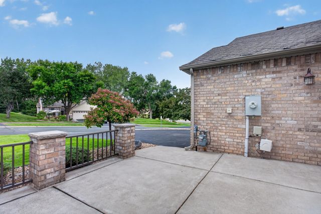 3781 Burgundy Drive, Eagan, MN 55122