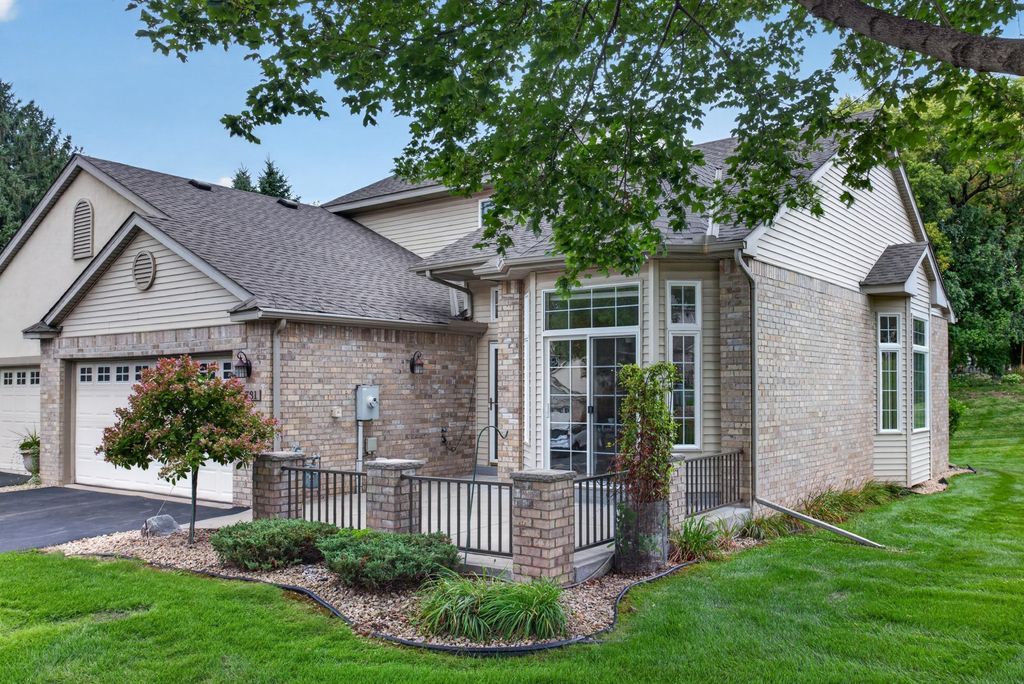 3781 Burgundy Drive, Eagan, MN 55122 — photo 2