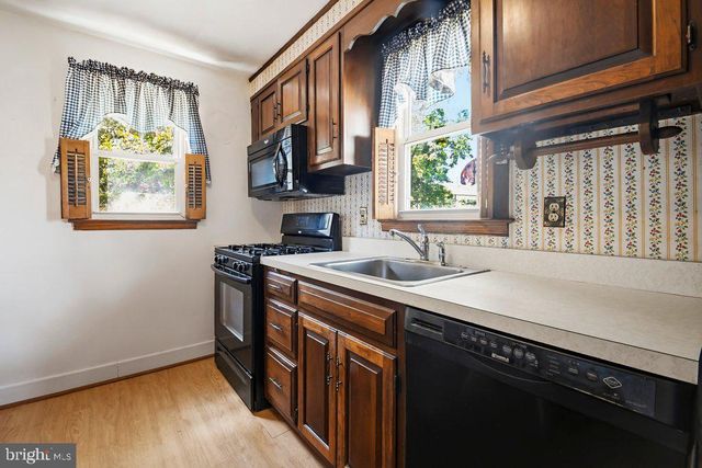 2907 EDGEWOOD AVE, Baltimore, MD 21234