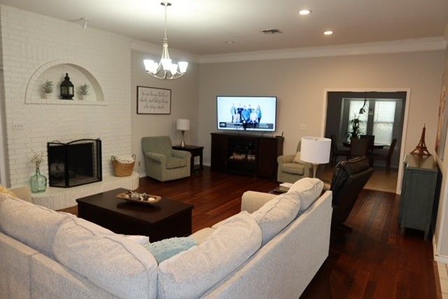 3035 Briarwood Drive, Paris, TX 75460