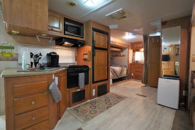 108 Forrest Ln, Stewart, TN 37175