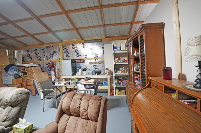 108 Forrest Ln, Stewart, TN 37175