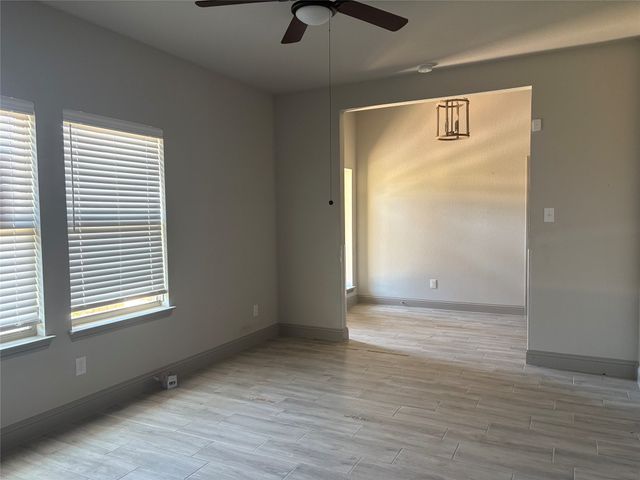 100 Aslan Road, Poolville, TX 76487