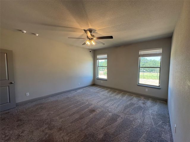 100 Aslan Road, Poolville, TX 76487