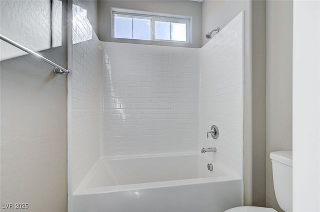 2585 Amazing Meadows Avenue 1006, North Las Vegas, NV 89031