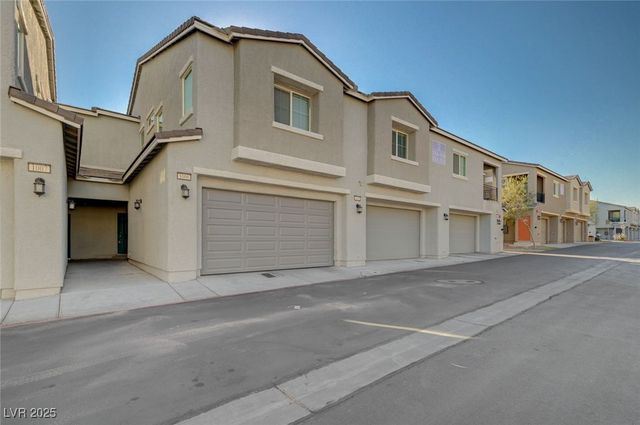 2585 Amazing Meadows Avenue 1006, North Las Vegas, NV 89031