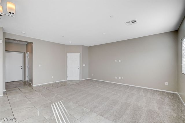 2585 Amazing Meadows Avenue 1006, North Las Vegas, NV 89031