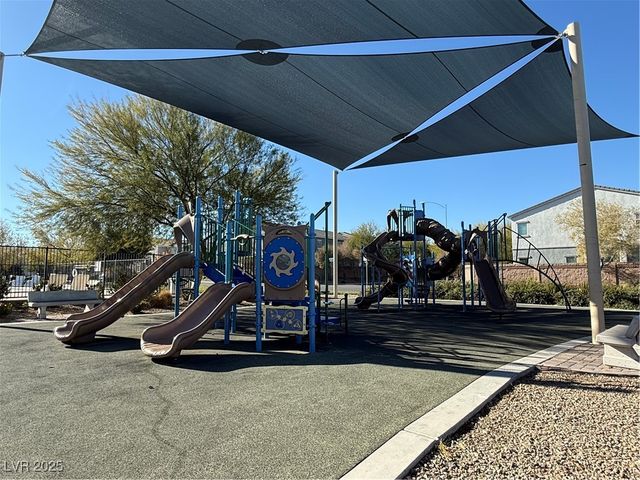 2585 Amazing Meadows Avenue 1006, North Las Vegas, NV 89031