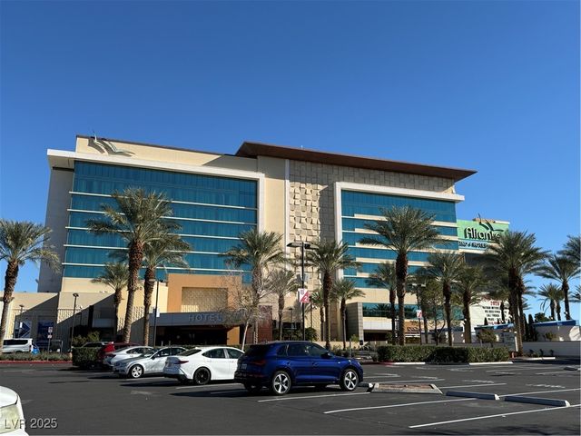 2585 Amazing Meadows Avenue 1006, North Las Vegas, NV 89031