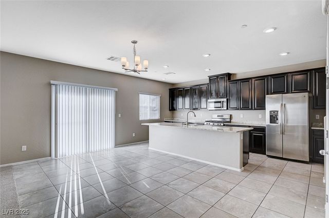 2585 Amazing Meadows Avenue 1006, North Las Vegas, NV 89031