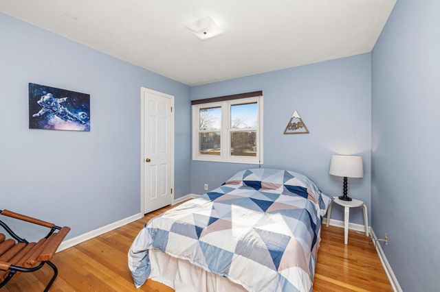 11116 N Riverland COURT, Mequon, WI 53092