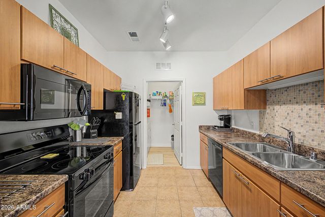 14250 W WIGWAM Boulevard 3223, Litchfield Park, AZ 85340
