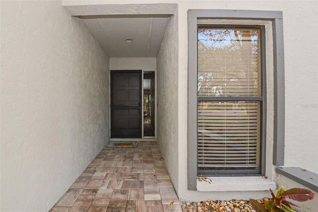 4689 OAK FOREST DRIVE E 1, Sarasota, FL 34231