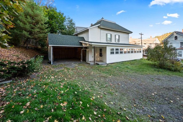 89 Pearl Street, St. Johnsbury, VT 05819