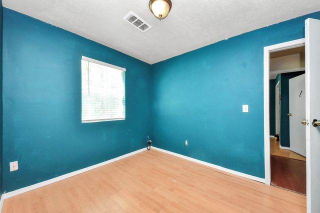 121 Elendor Drive, Cleveland, TX 77328