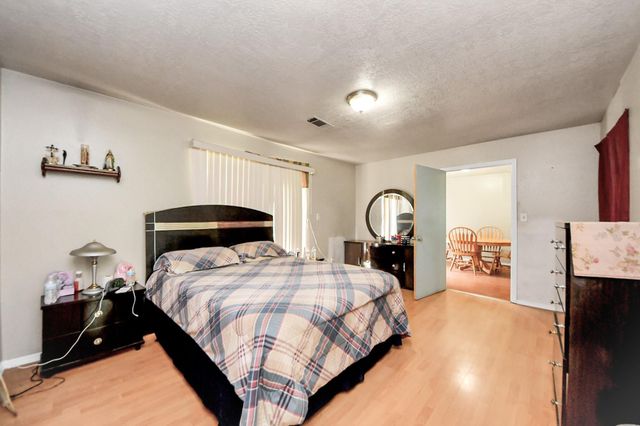 121 Elendor Drive, Cleveland, TX 77328