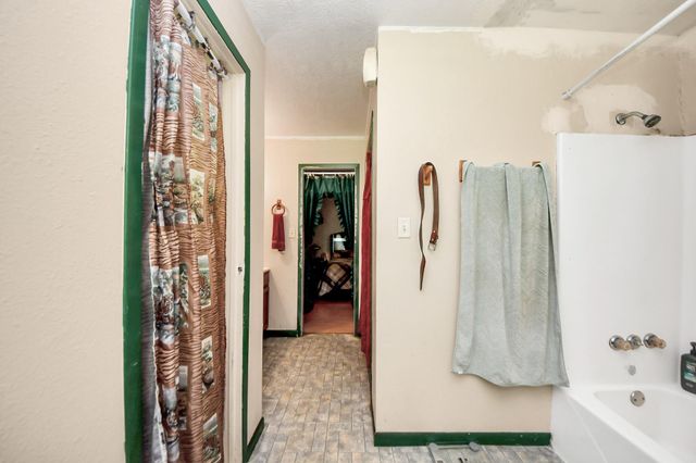 121 Elendor Drive, Cleveland, TX 77328