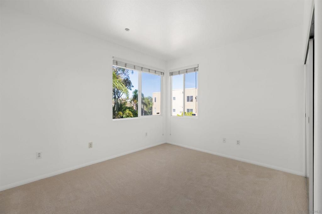 Image 21 of property listing at 817 Kalpati Cir 310, Carlsbad, CA 92008