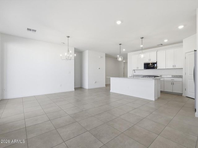 3301 N CAMDEN Drive, Florence, AZ 85132