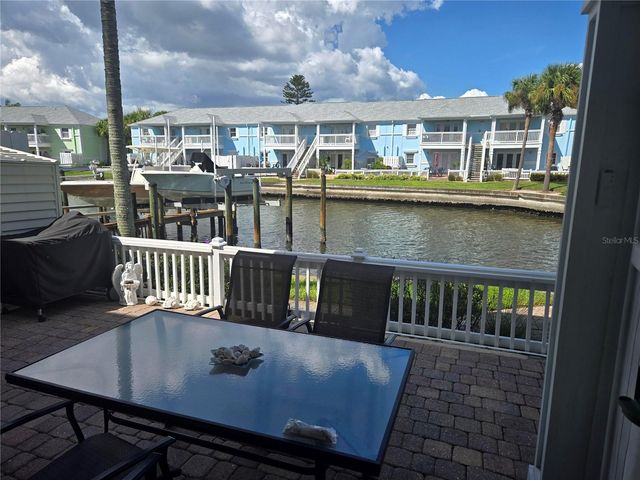 5231 BEACH DRIVE SE A, St Petersburg, FL 33705
