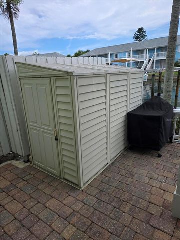 5231 BEACH DRIVE SE A, St Petersburg, FL 33705